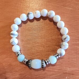 Howlite & Amazonite Stone Beaded Bracelet